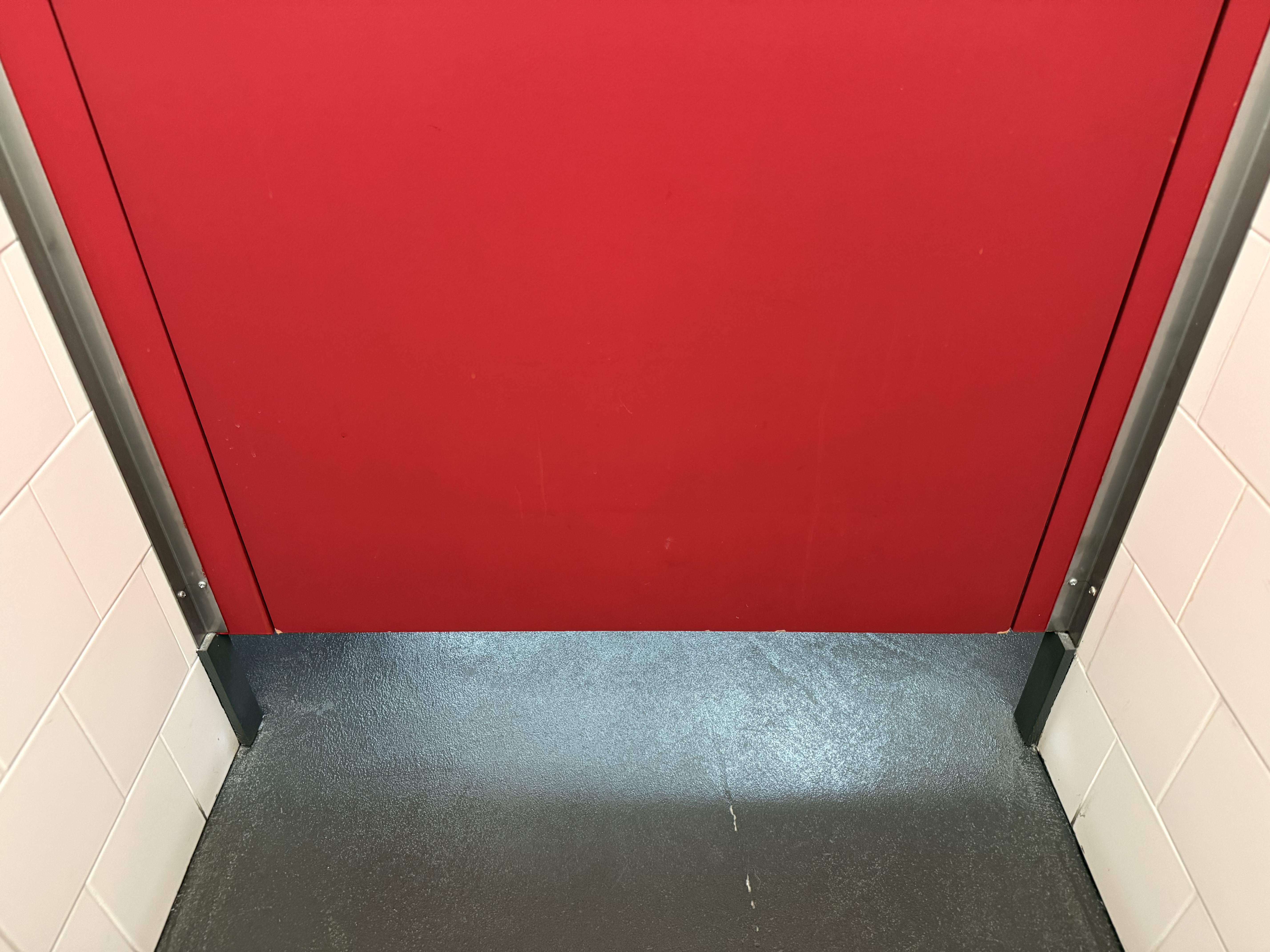 Toilettentüren Nr. 276: „Museum of Aljube, Resistance and Freedom“, Lissabon / Portugal (2025)