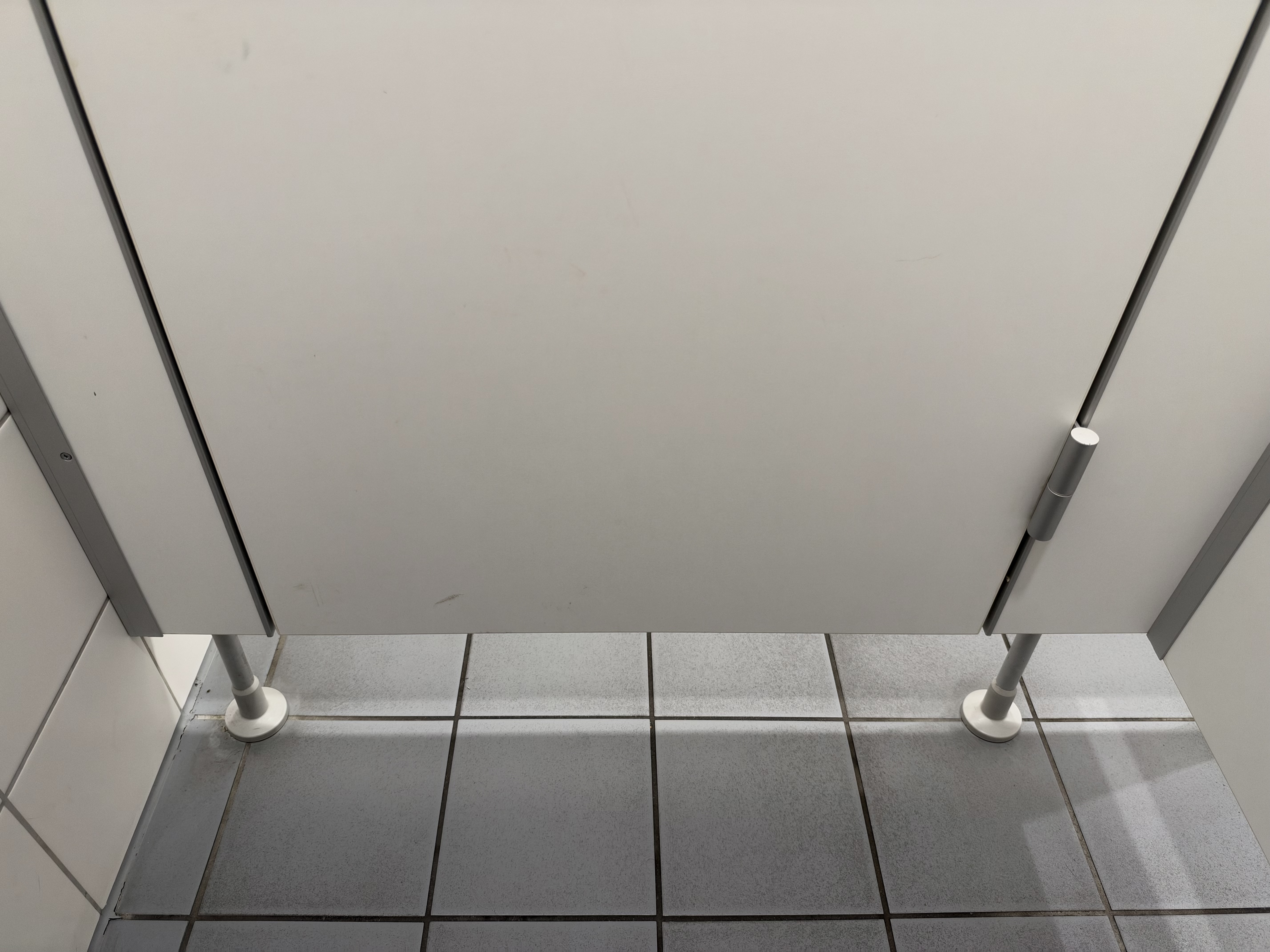 Toilettentüren Nr. 358: Café „Dritan Alsela“, Düsseldorf / Deutschland (2026)